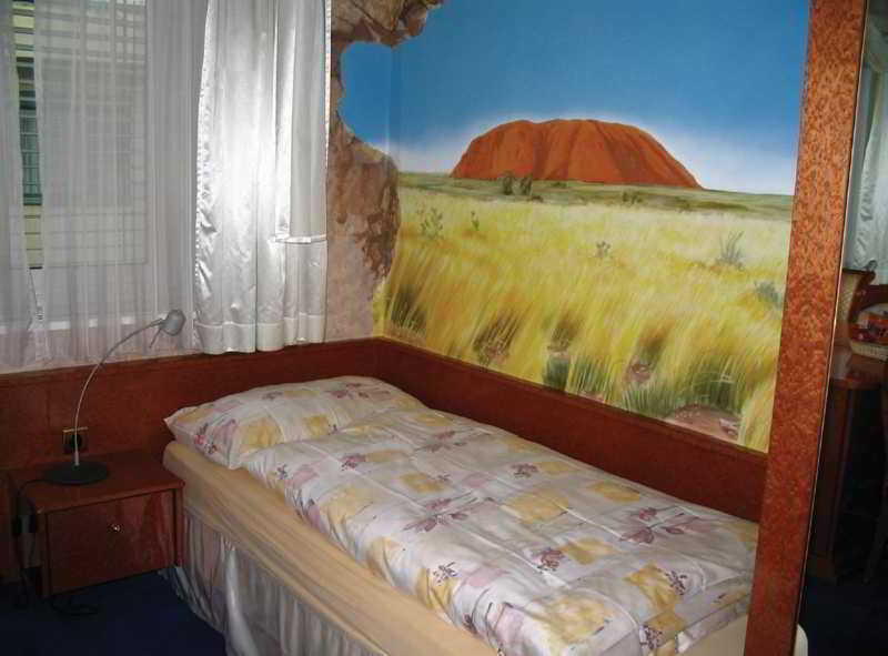 Hotel Drachen Basel Bagian luar foto